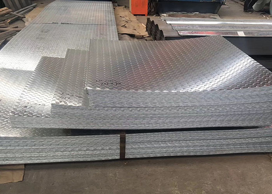 A36 Q235 Q345 Galvanized Steel Plate 2mm 8mm Low Carbon Galvanized Checker Plate